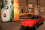 Opel Messestand mit Opel GT 1900 im Vordergrund